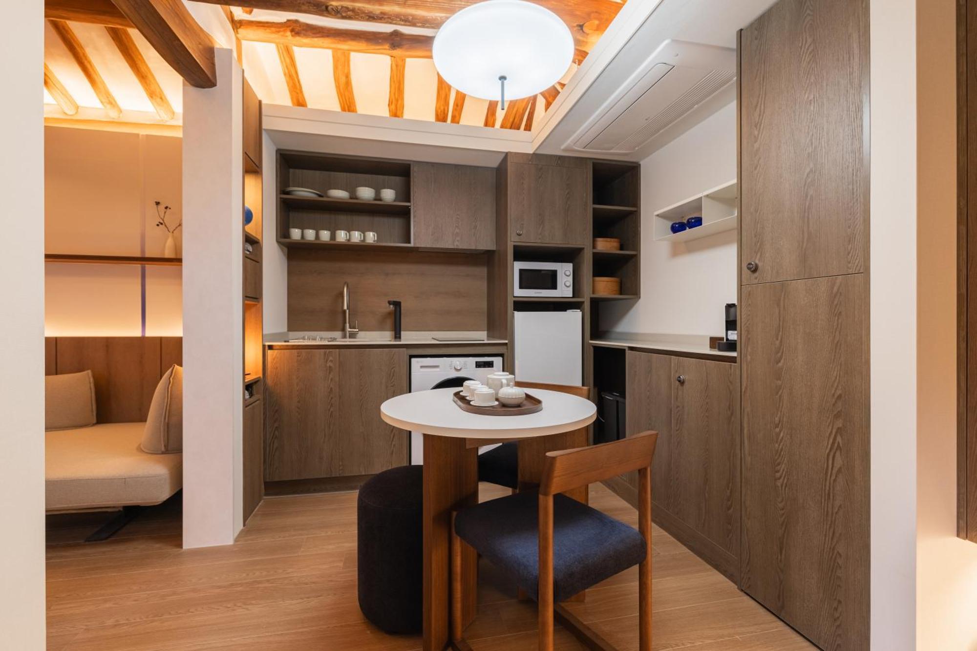 Apartment Hanok Blue Dot *